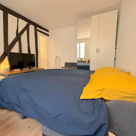 Le Merri Apartment